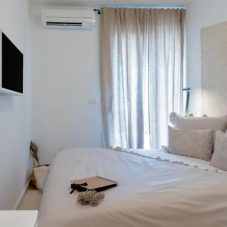 The Pleasurist- With Private Heated Pool And Terrace דירה *