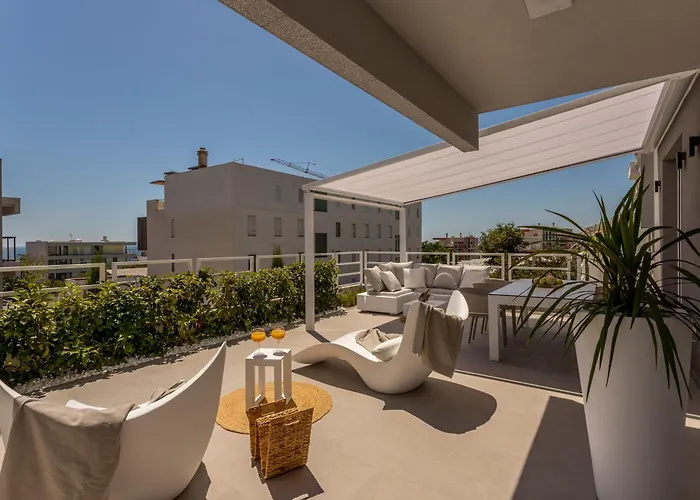 The Pleasurist- With Private Heated Pool And Terrace * Split