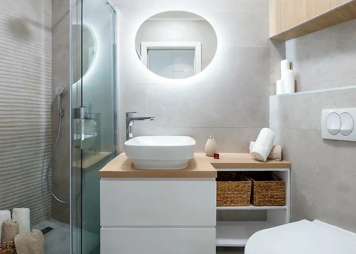 The Pleasurist- With Private Heated Pool And Terrace Appartement Split