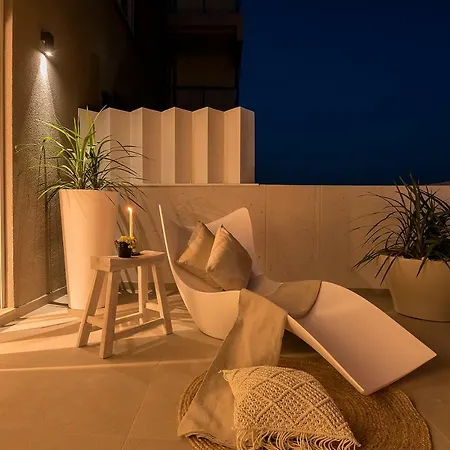 Apartment The Pleasurist - With Private Heated Pool And Terrace